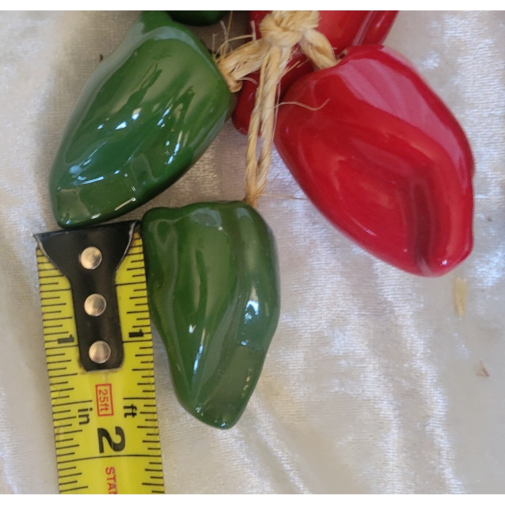 Vtg Ceramic Chili Pepper Ristra Set Jute Rope Red Green Southwestern Kitchen 13" - Picture 5 of 6